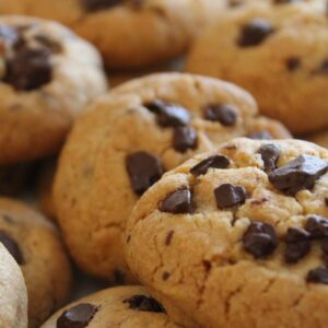 dessert, bakery, cookies, chocolate, bakery, pastry, delivery, order, shop, Eat , in doha , Qatar , near me